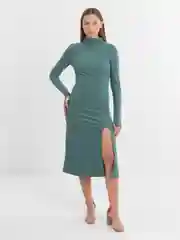 Зеленый платье лапша