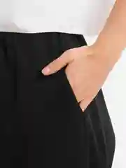 Черный костюм женский классический