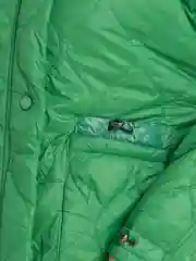 Зеленый куртка женская облегченная демисезонная
