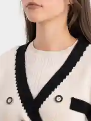 Молочный женский кардиган