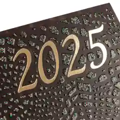Черный календарь квартальный 2025 год