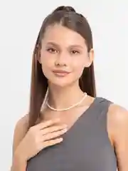Белый чокер