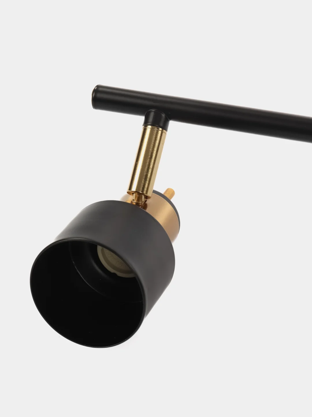 Черный спот Arte Lamp ALMACH