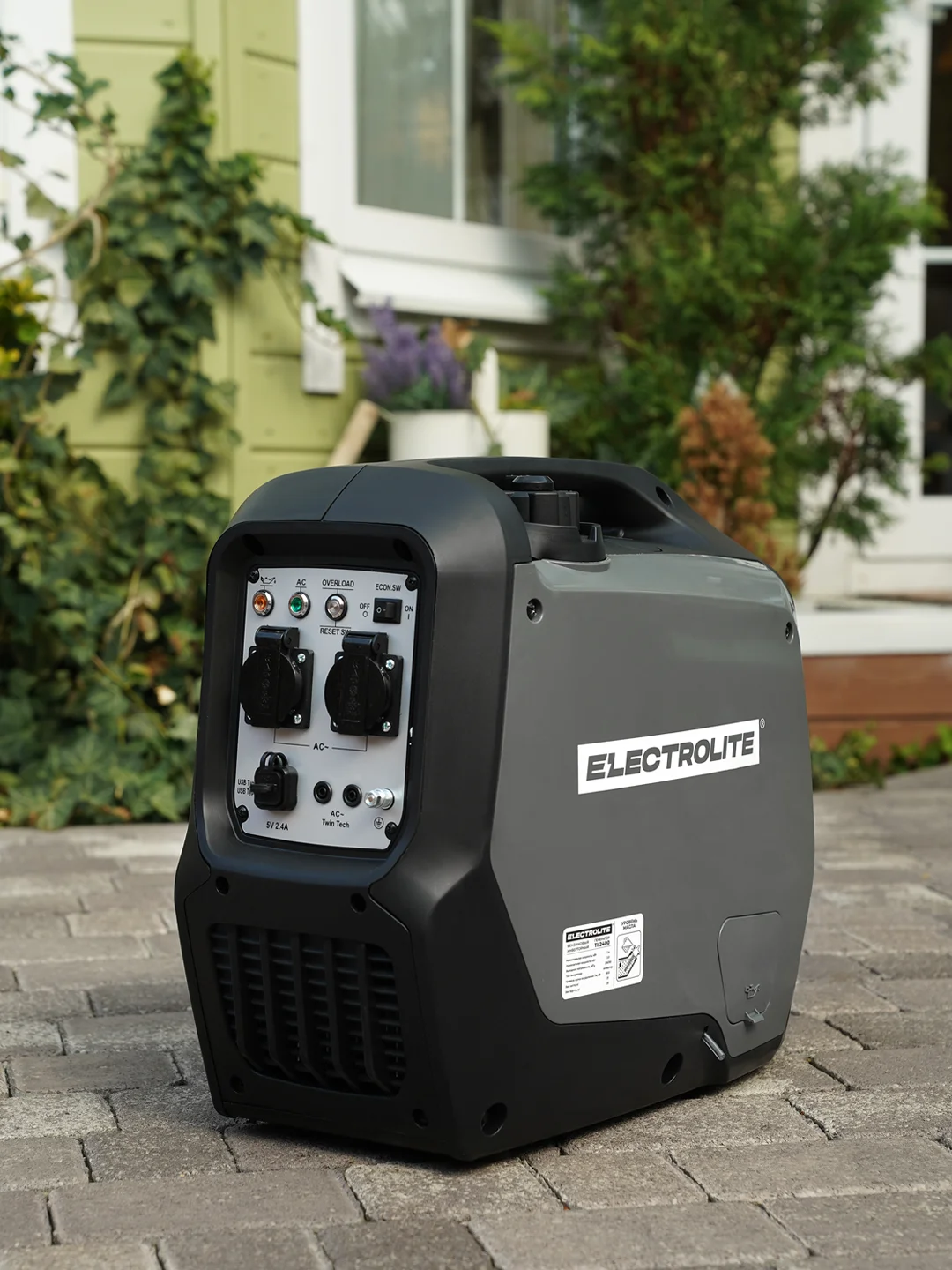 Генератор бензиновый инверторный Electrolite Ti 2400 (2.4 кВт)