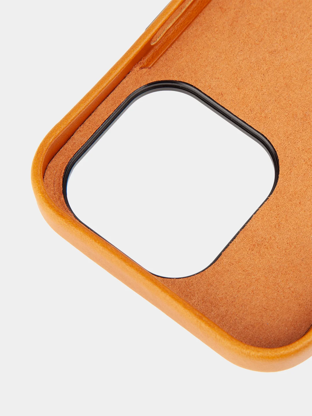 Коричневый чехол MagSafe для Apple iPhone 14 Pro кожаный BROSCORP из натуральной кожи с защитой камер
