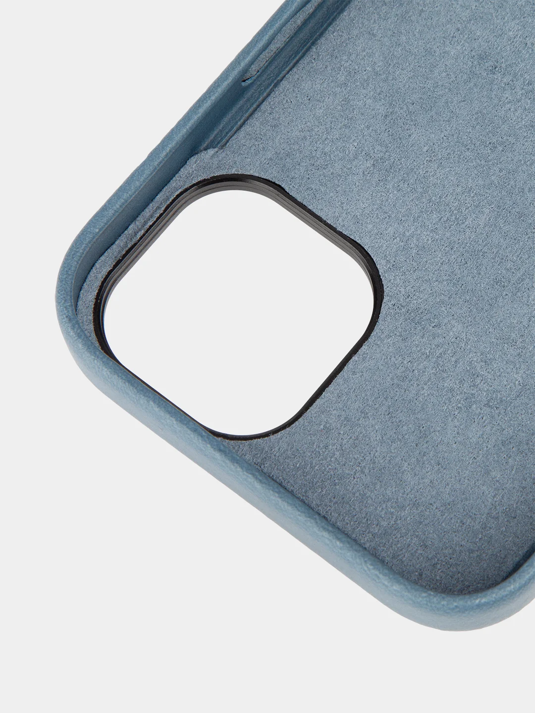 Синий чехол MagSafe для Apple iPhone 14 кожаный BROSCORP из натуральной кожи с защитой камер
