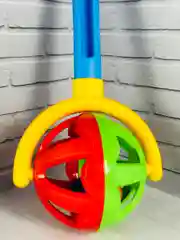 Каталка с ручкой Шарик погремушка для малышей игрушка игра