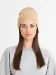 Бежевый шапка демисезонная женская