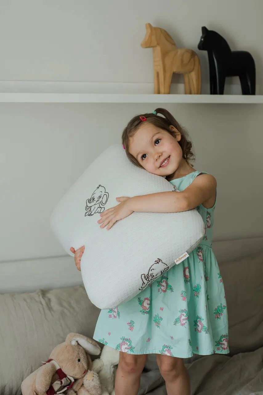 Подушка анатомическая детская Асветида Kids 40х60 для сна с эффектом памяти
