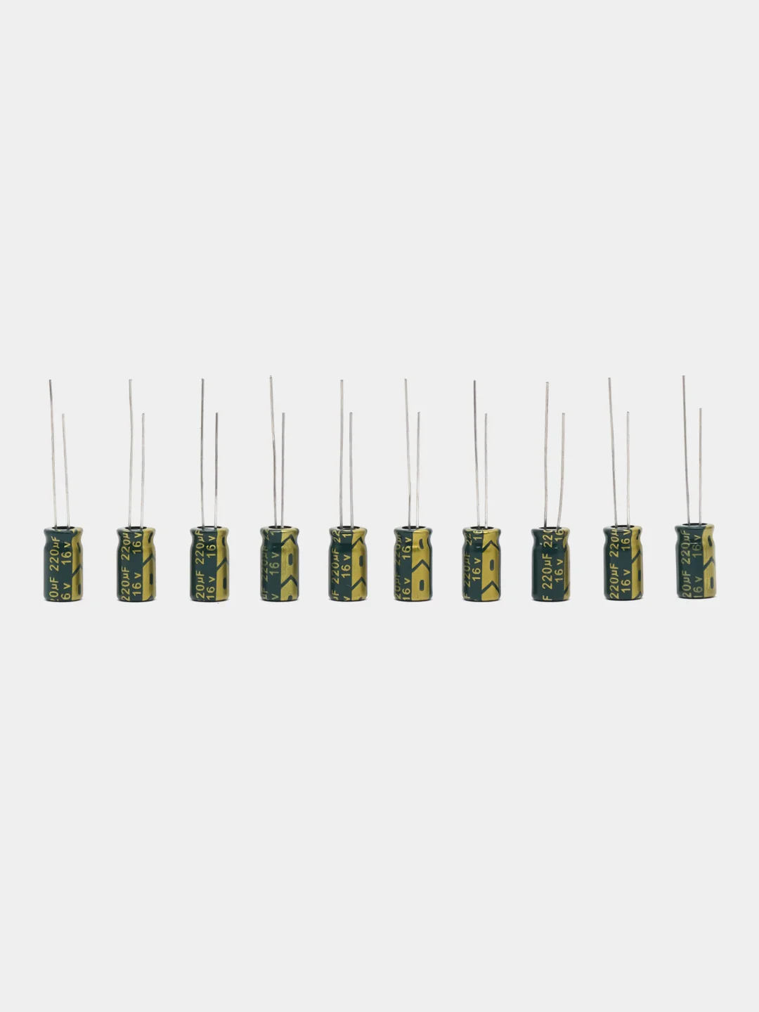 220мкФ 16в Конденсатор электролитический 220UF 16V 105C 6х11мм