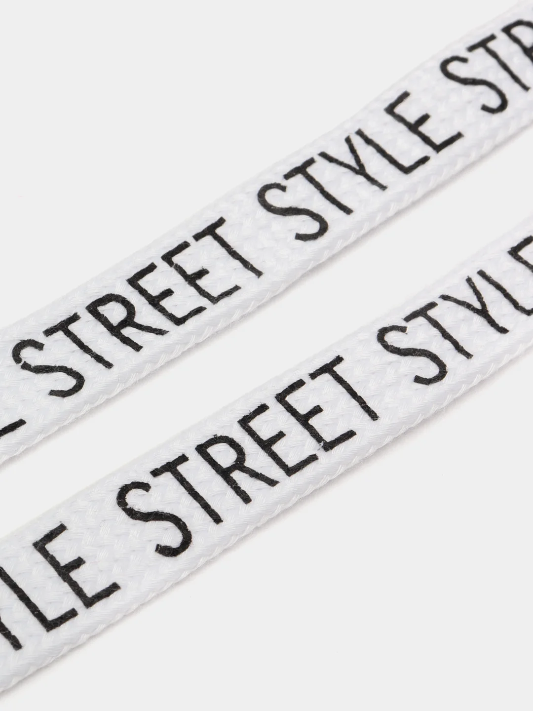 Шнурки для одежды белые с черной надписью STYLE STREET, 2 шт, 110см