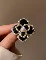 Брошь женская