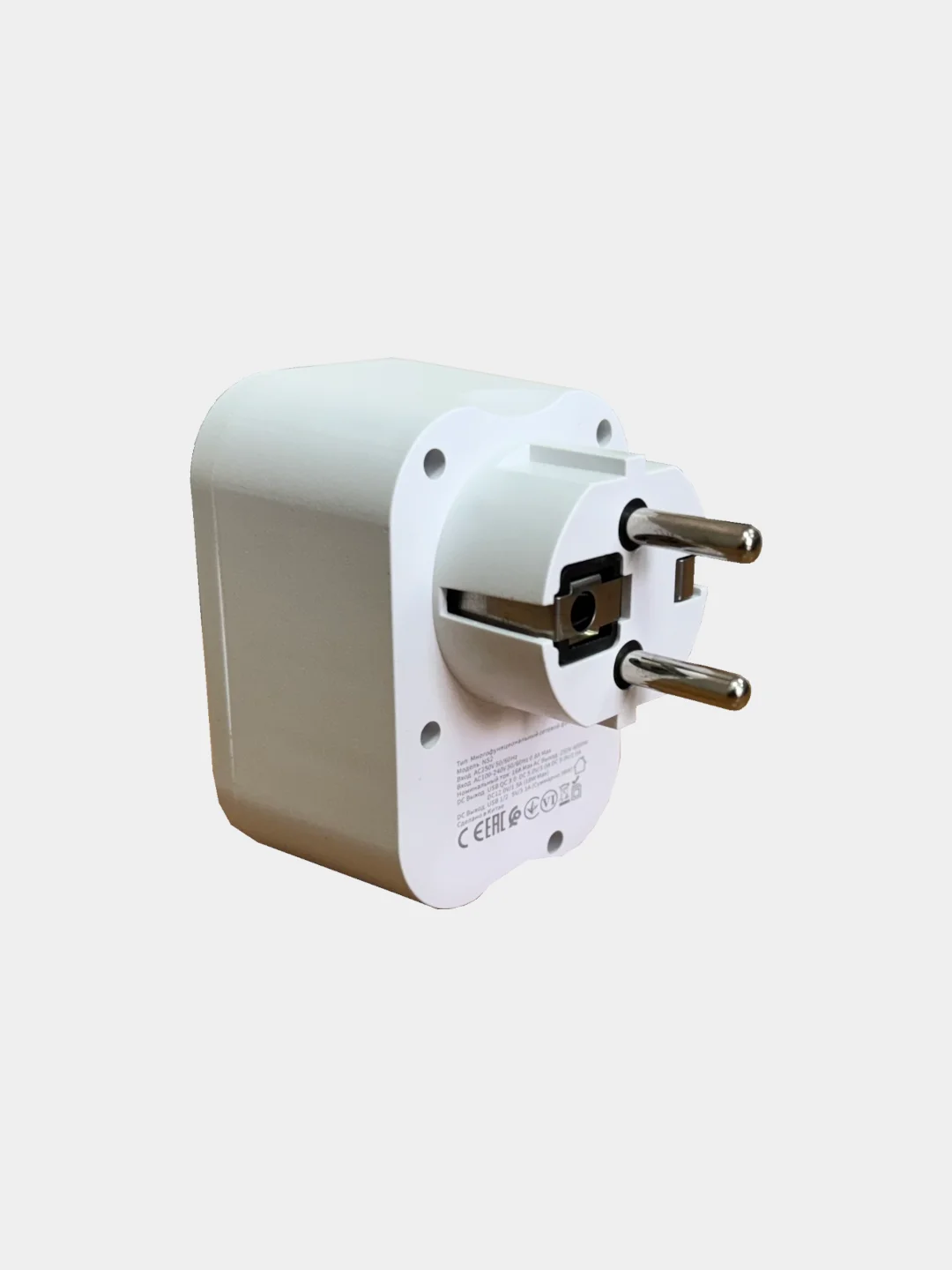 Белый розетка сетевая LP HS1 с 3 USB, мощностью 30W