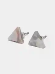 Белый серьги гвоздики, мраморные