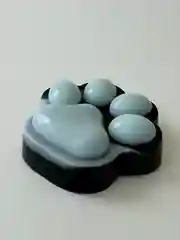 Серый кошачья лапка, лапка тигра, лапка антистресс, сквиш