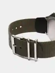 Зелёный хаки часы электронные CASIO AE-1200