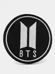Черный нашивка шеврон на одежду BTS, на липучке