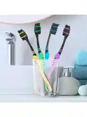 Зубная щетка Colgate Super Flexi Black, средней жесткости, набор из 4 шт, 2 упаковки