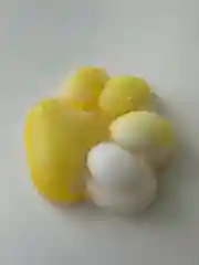 Желтый кошачья лапка, лапка тигра, лапка антистресс, сквиш