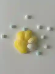 Желтый кошачья лапка, лапка тигра, лапка антистресс, сквиш