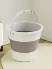 Белый ведро силиконовое складное
