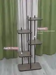 Коричневый подставка для цветов "Юна"