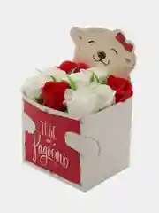 Красный букет из вспененного мыла , подарок на Новый год маме,сестре,коллеге ,подарочный набор