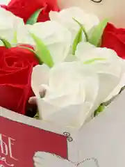 Красный букет из вспененного мыла , подарок на Новый год маме,сестре,коллеге ,подарочный набор