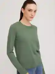 Зеленый женский джемпер из вязаного трикотажа