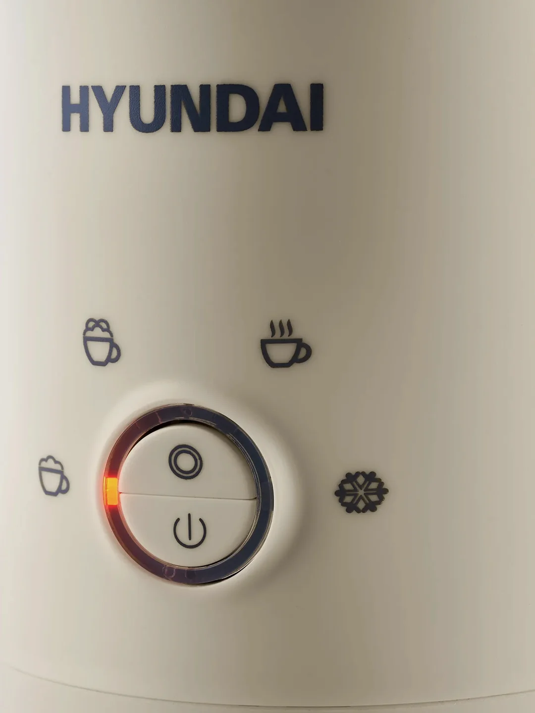 Капучинатор Hyundai HMF-P300, стационарный, 300мл, кремовый