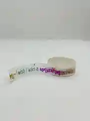Фуксия скотч декоративный, для скрапбукинга, 1штук в наборе,бумажный.Ширина 1.5 см длина 5 метров