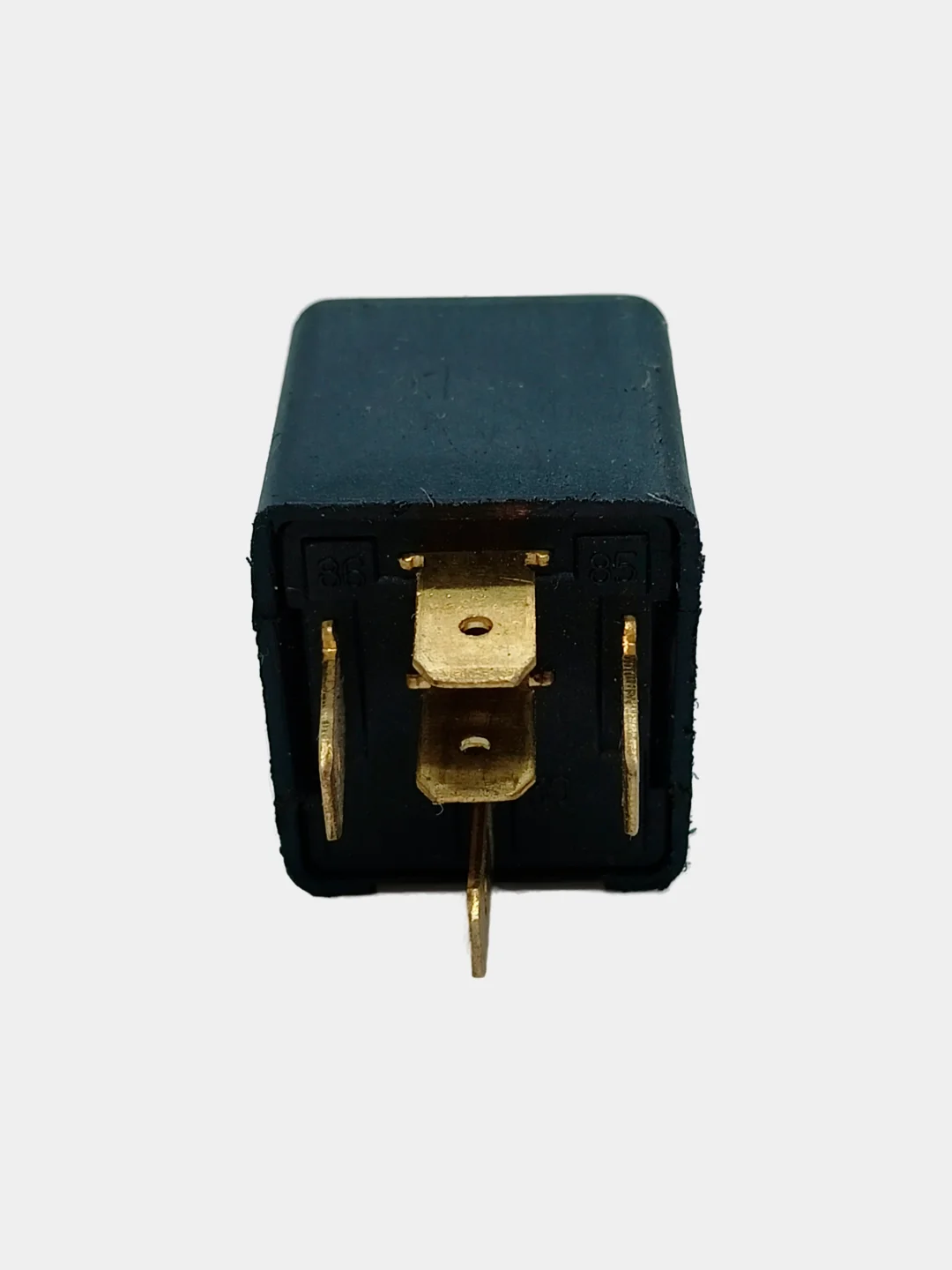 Реле 5-контактное 12V 30A  (75.3777)