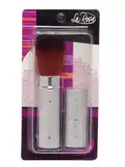 Кисть косметическая в футляре
