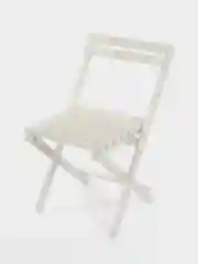 Белый складной стул деревянный