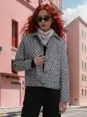 Черный ветровка, куртка женская