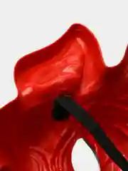 Алый маска карнавальная на Хэллоуин