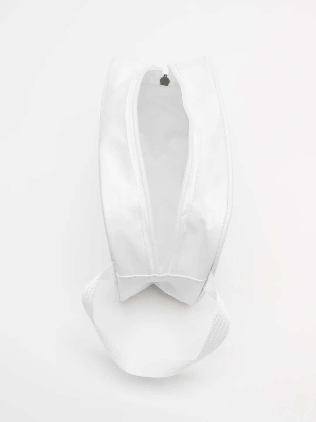 Белый косметичка дорожная Washbag, водонепроницаемая, размер 21 х 13 х 8 см