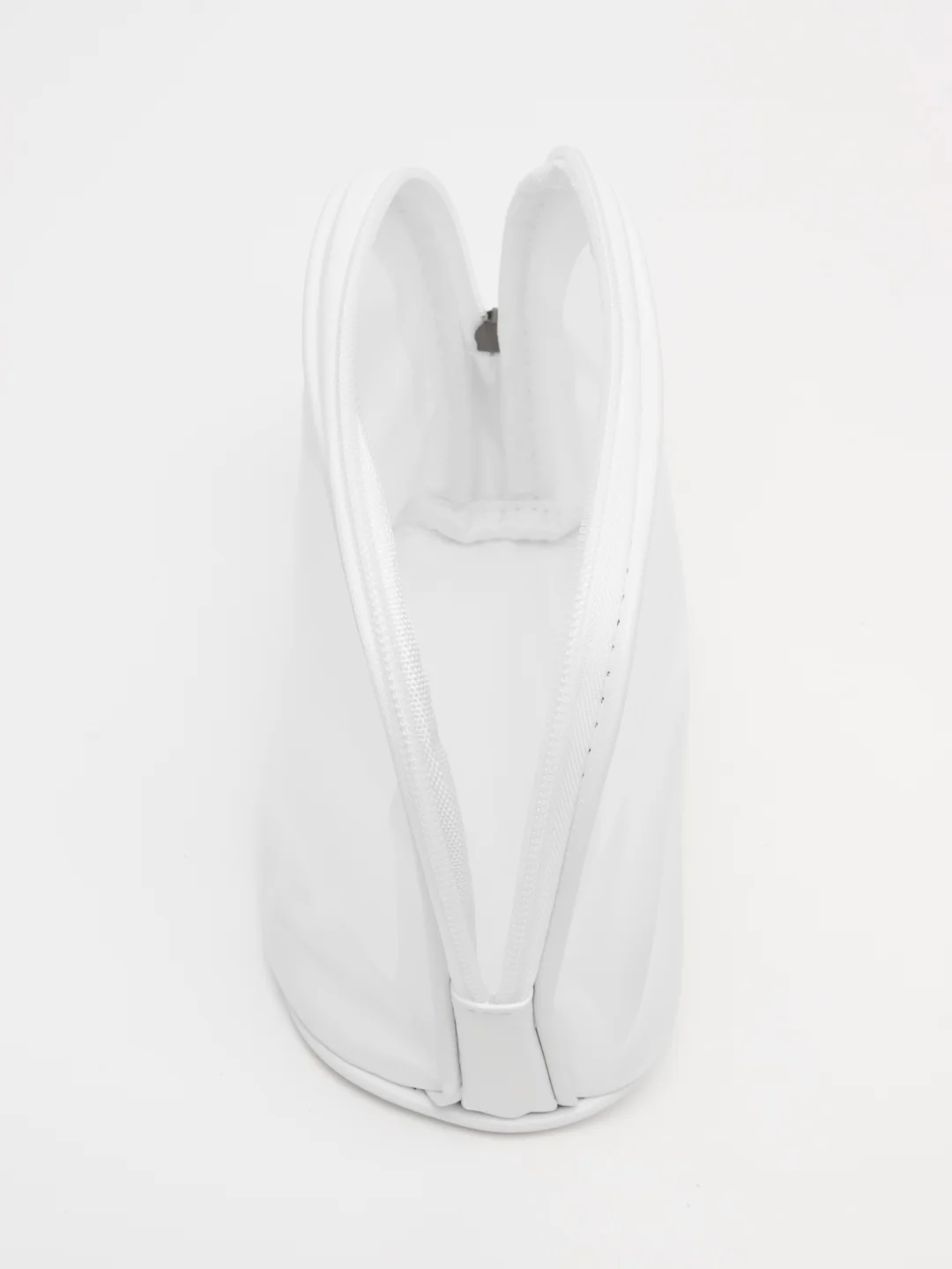 Белый косметичка дорожная Washbag, водонепроницаемая, размер 20 х 14 х 8 см