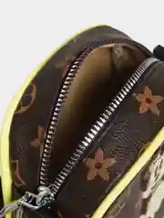 Зеленый сумочка "Микки Маус"