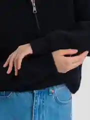 Черный свитер кардиган женский