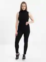 Черный костюм спортивный: топ и лосины