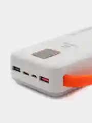 Белый power bank, внешний аккумулятор с быстрой зарядкой
