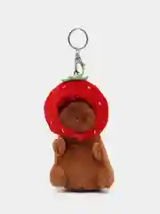 Красный мягкий брелок для рюкзака и ключей "Капибара"