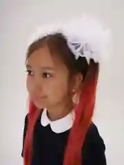 Белые пышные школьные бантики