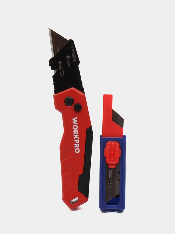 Строительный складной нож WorkPro WP211026 со сменными лезвиями в комплекте