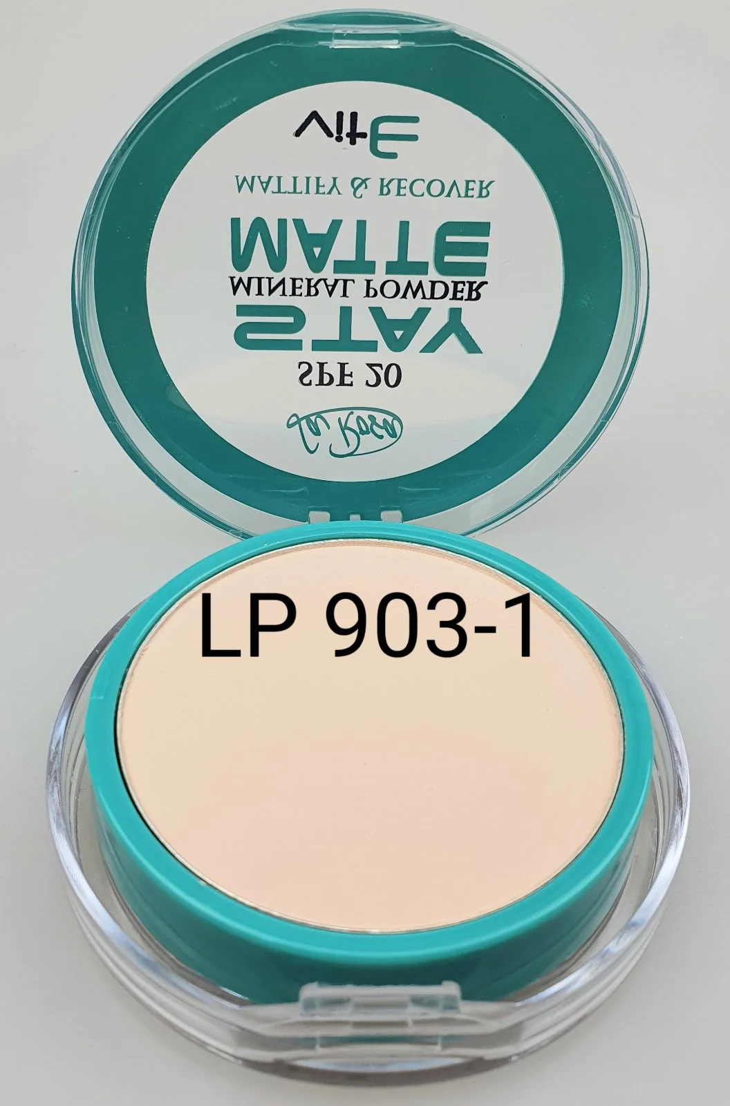 Молочный минеральная компактная пудра STAY MATTE SPF 20