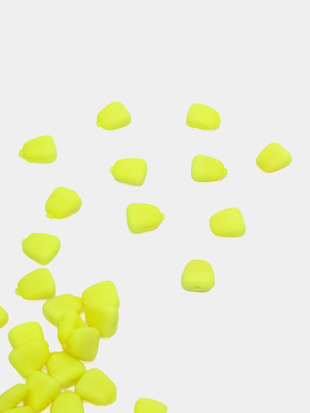 Силиконовая кукуруза не ароматизированная плавающая LION BAITS желтая 10х7мм 30гр