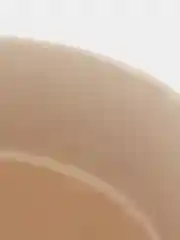 Кремовый горшок для цветов