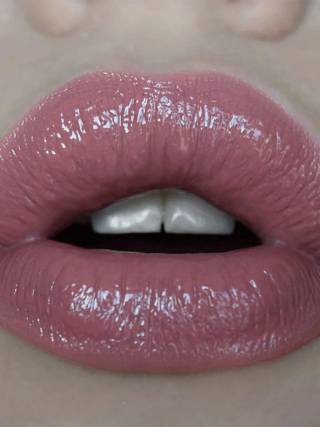 Блеск для губ лаковый Belor Design Nude Harmony Outfit Lip, тон 21 Primrose, 4,1 г