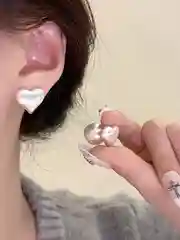 Серебряный серьги "Сердечки" женские, гвоздики, бижутерия под серебро и золото, сердце